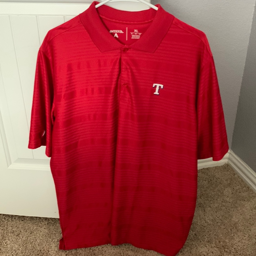 Antigua Mens golf polo. Size XL.